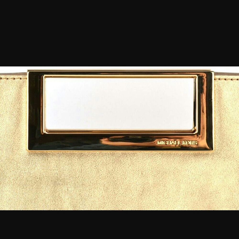 Michael Kors Gold Berkley Large Clutch - Picture 4 of 7